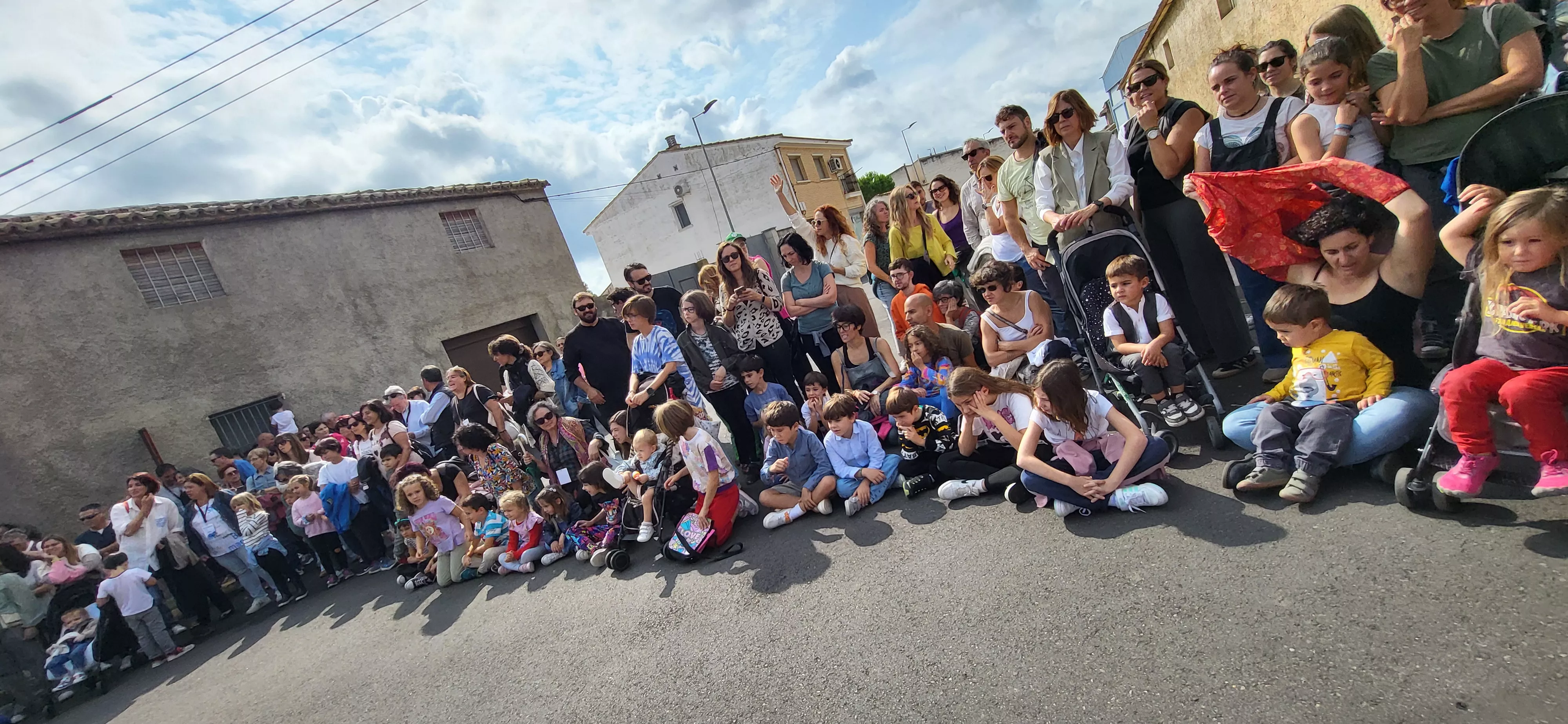  Feria Sin Condiciones celebrada en Gurrea de Gállego. Foto Mercedes Manterola