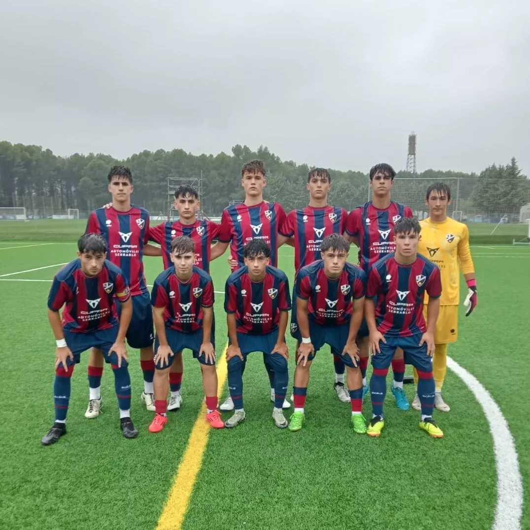 Once del Juvenil B SD Huesca ante el Casablanca. Resultados y clasificaciones del fútbol altoaragonés del 21 y 22 de septiembre.