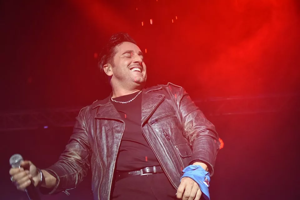 Actuación de Bustamante en las fiestas de San Mateo de Monzón. 