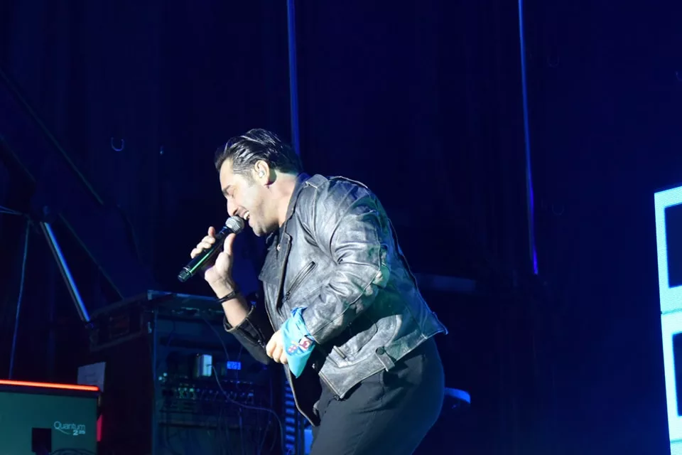 Actuación de Bustamante en las fiestas de San Mateo de Monzón. 