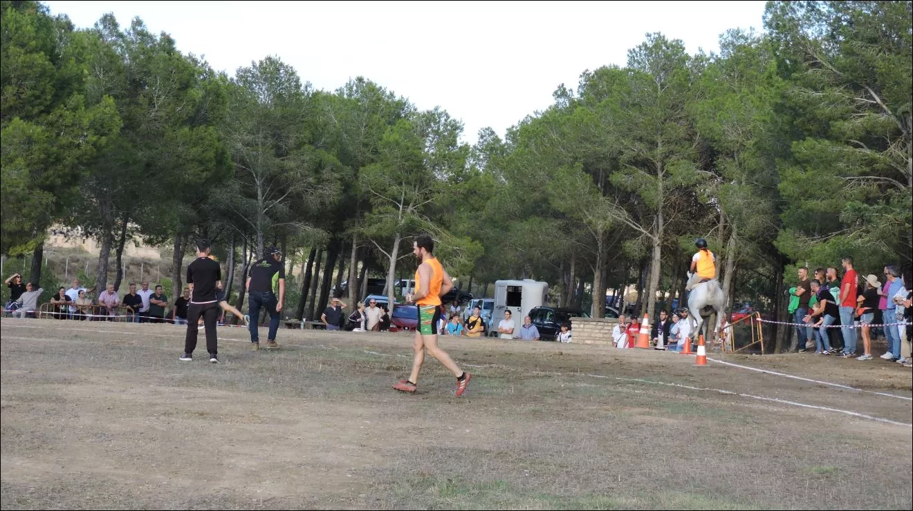 Desafío Por un extremo el caballo salía del recito para ampliar su recorrido