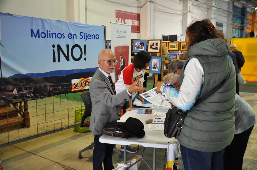 Recogida de firmas de Sijena Sí contra el proyecto Octante de Forestalia