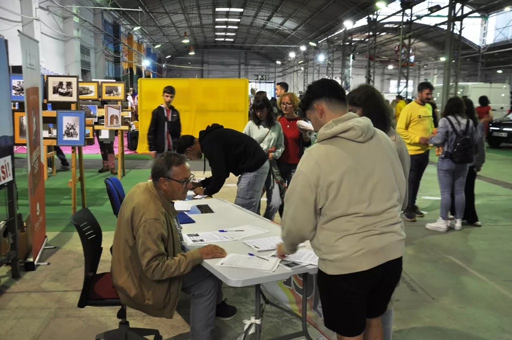 Recogida de firmas de Sijena Sí contra el proyecto Octante de Forestalia