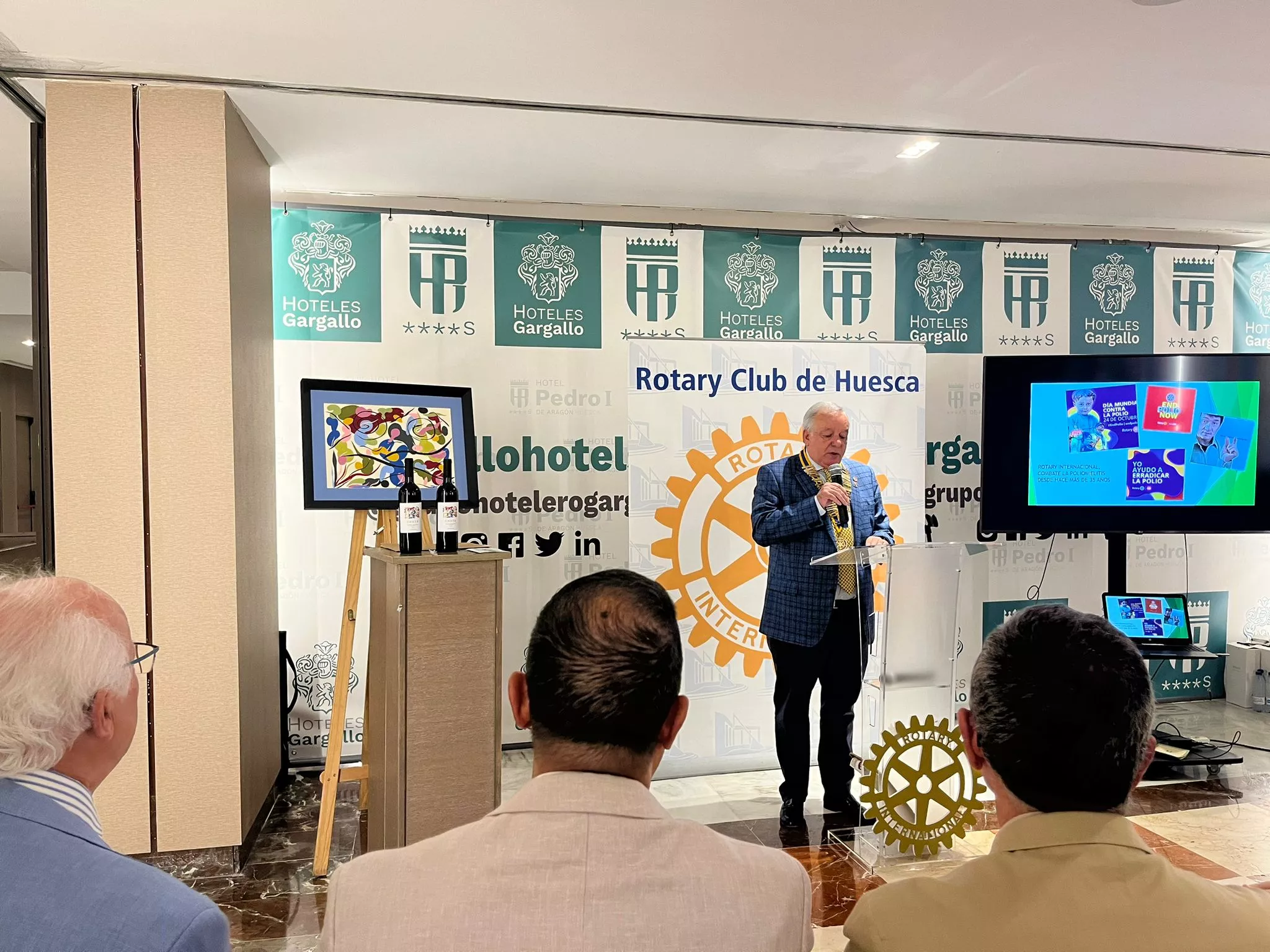Presentación del Vino Solidario de Enate del Rotary Club