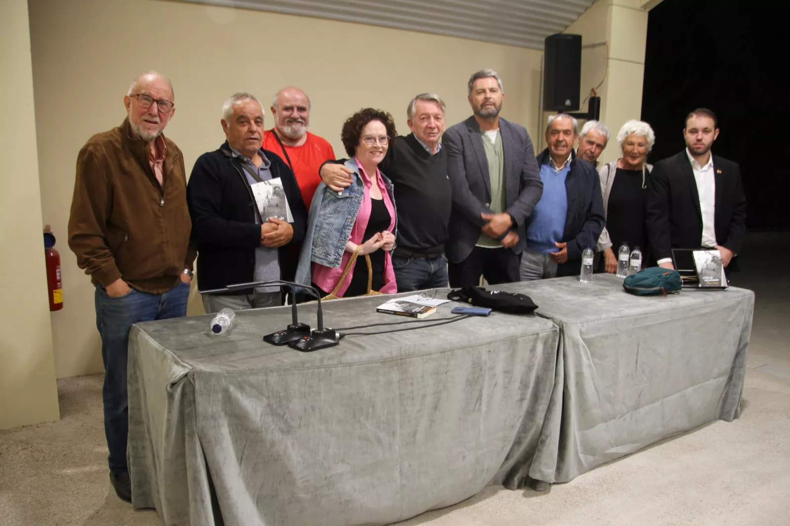 Presentación del libro "El fin de un mundo" de Carmelo Romero. Foto Carlos Neofato
