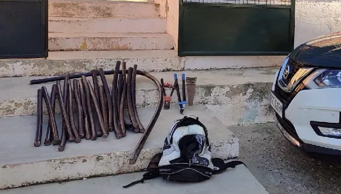 Varios metros de cable en un caso esclarecido por la Guardia Civil Varios metros de cable en un caso esclarecido por la Guardia Civil