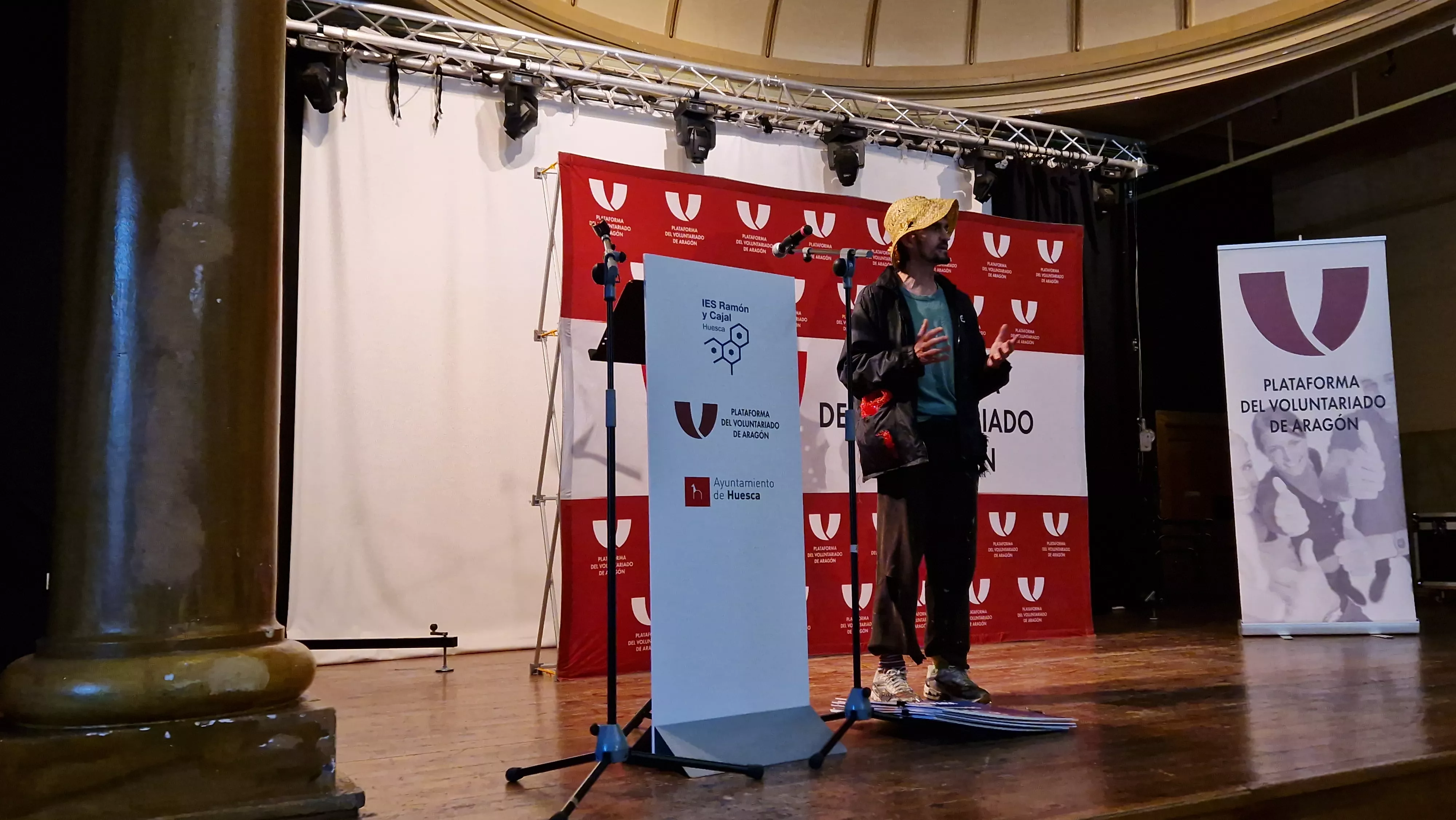 Día del Cooperante en el IES Ramón y Cajal de Huesca. Foto Myriam Martínez