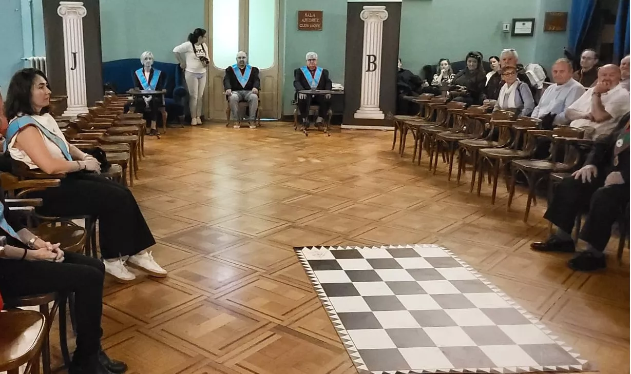 Tenida Blanca Abierta en Huesca de la Logia masónica Unión Sincera del Cierzo de Aragoza
