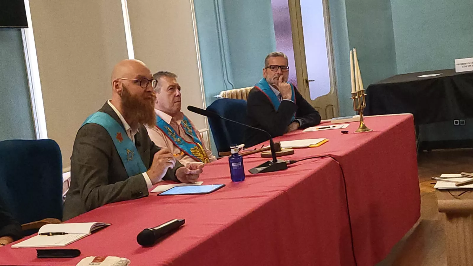 Tenida Blanca Abierta en Huesca de la Logia masónica Unión Sincera del Cierzo de Aragoza