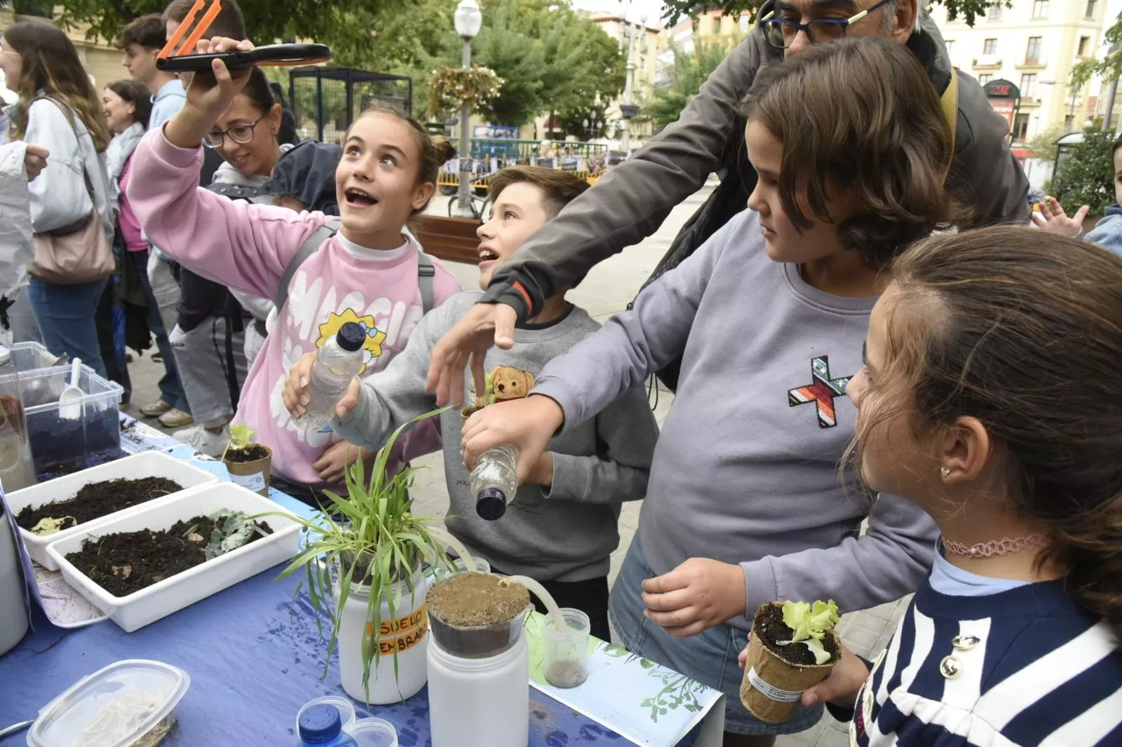 Noche Europea de los Investigadores en Huesca. Foto Javier Blasco 