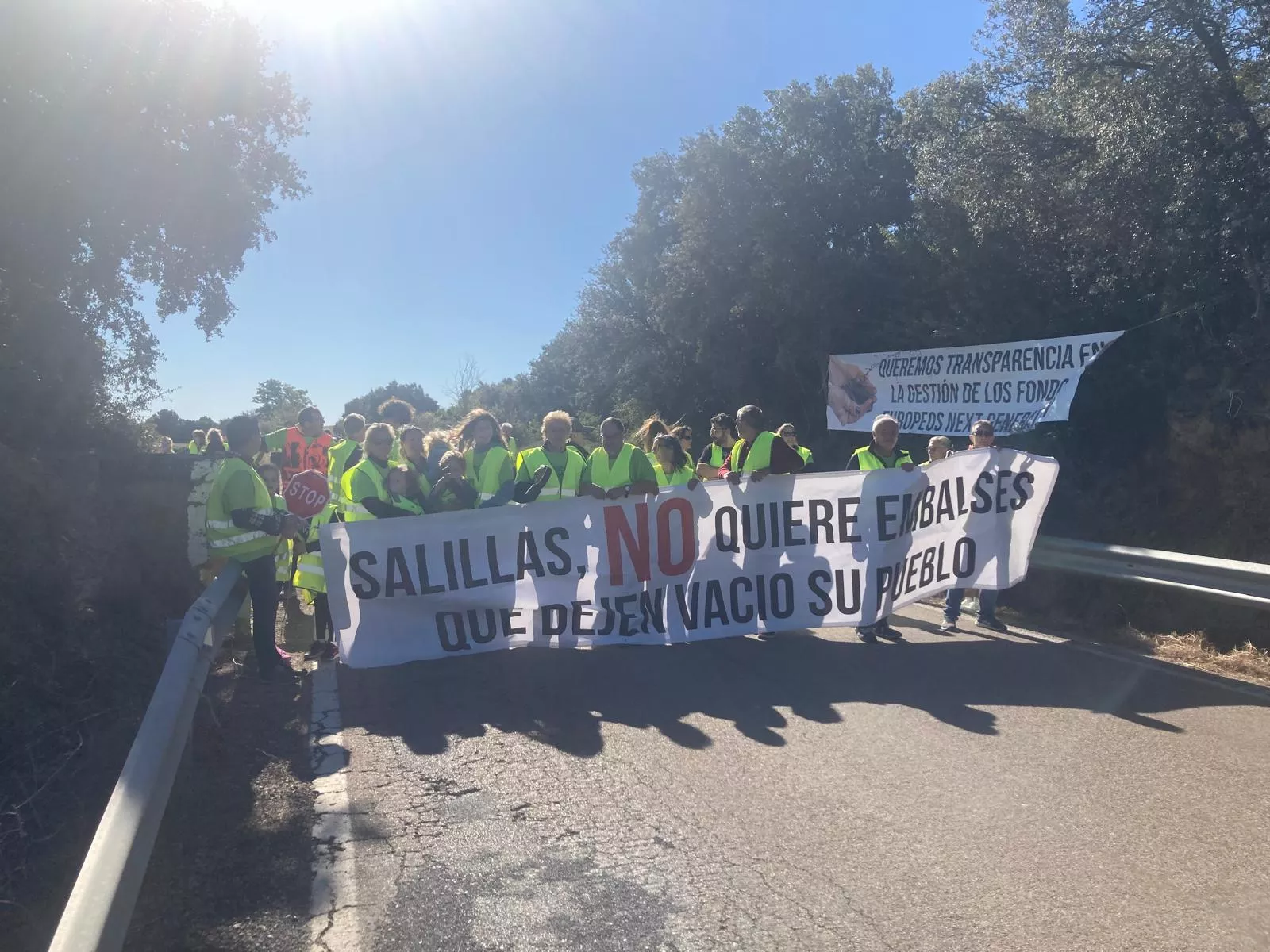 Manifestación en Salillas contra los sectores X y XI del Canal del Flumen