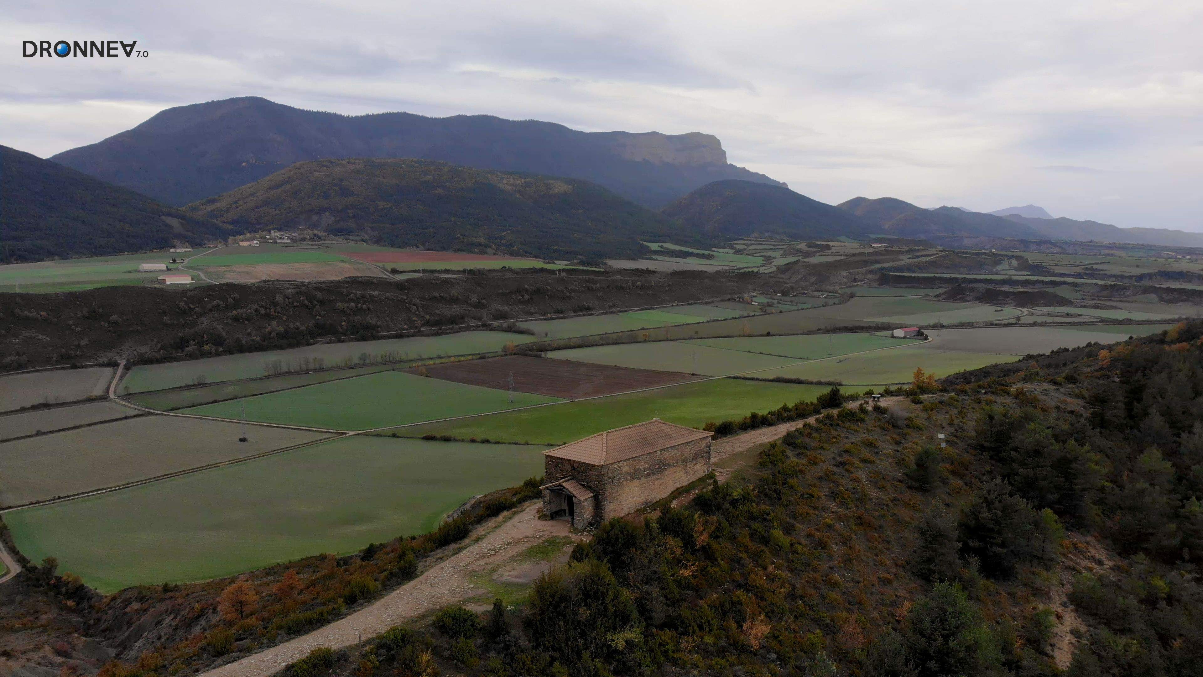 Miedos exacerbados, desmayos, llantos, pérdida de la noción del tiempo, sensación de descontrol, bostezos irremediables, angustia. Y, sin embargo, el magnetismo se apodera para atraernos hasta la ermita.