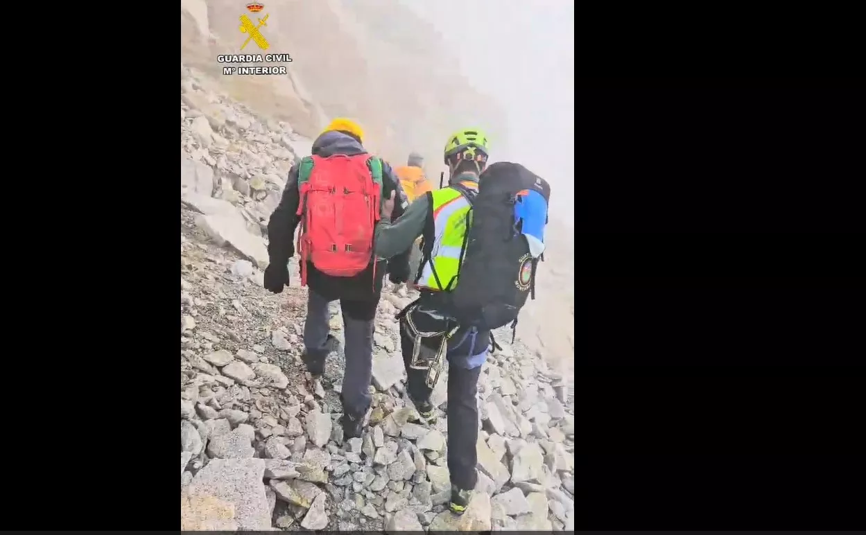 Rescate en el glaciar del Aneto. Rescate en el glaciar del Aneto.