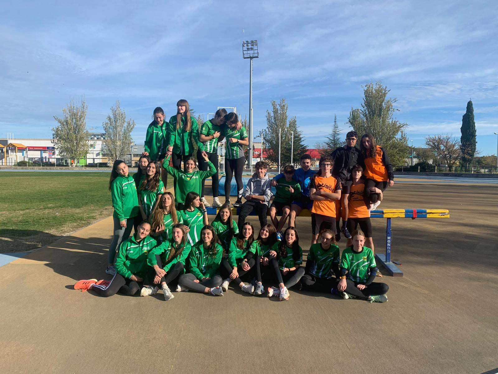 Foto de los participantes en la competición,