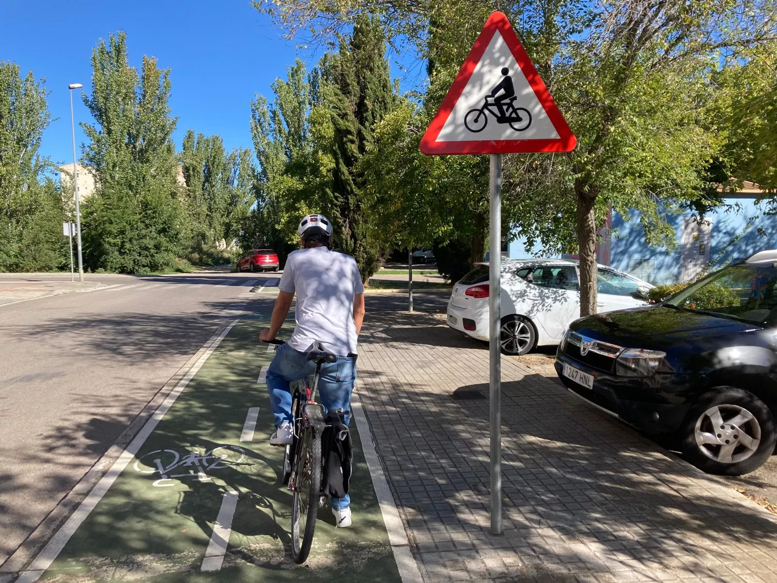 Carril bici en Huesca. Cambiar Huesca pide que el seguro de RSC no sea obligatorio para bicis y patinetes