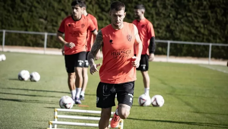 Semana corta para el Huesca con el Cádiz en el horizonte