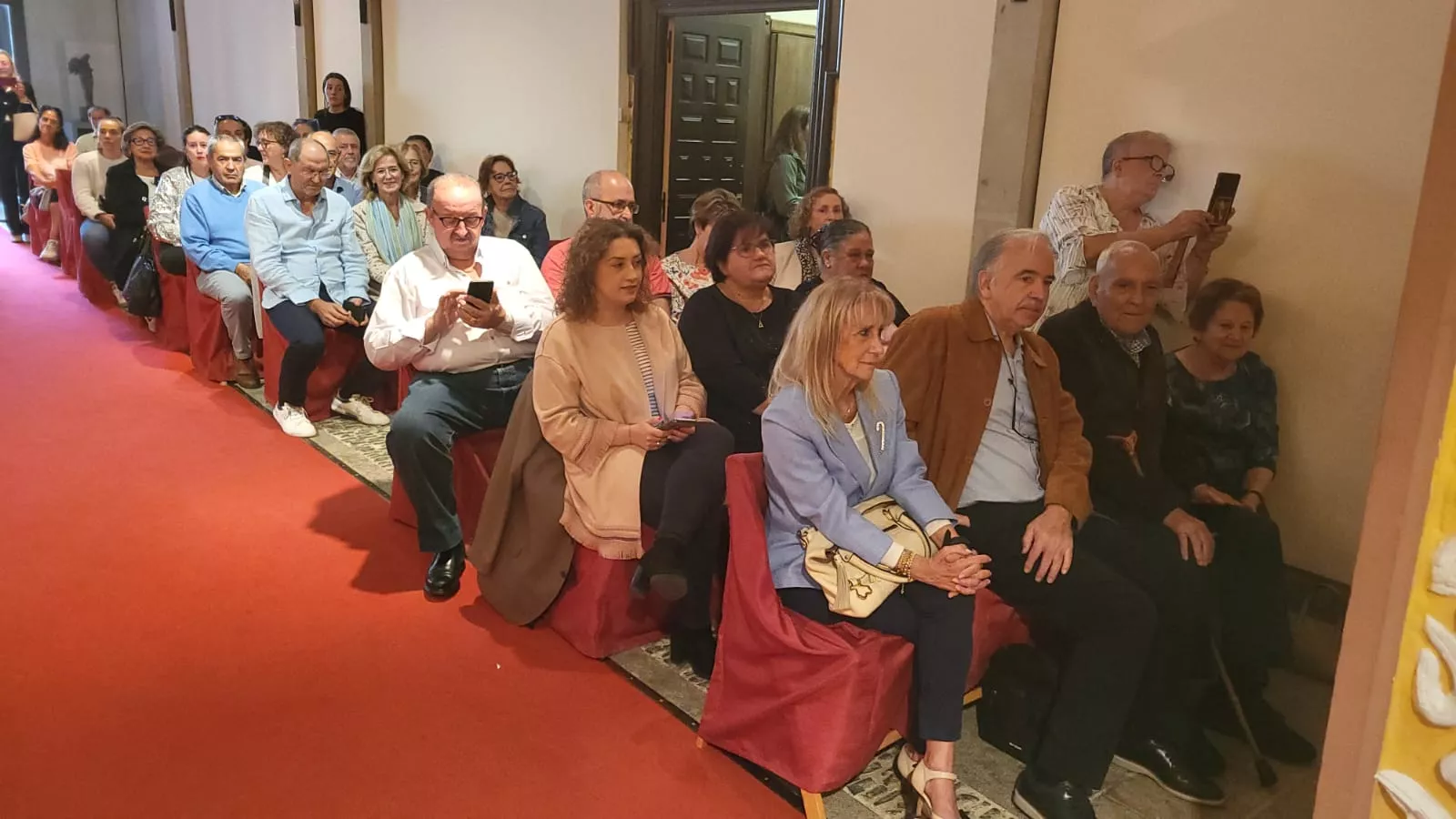Homenaje del Ayuntamiento de Huesca a los 36 centenarios de la ciudad