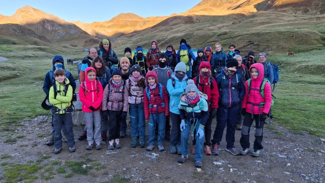 Al punto de la mañana hacia frío. Foto: Peña Guara Al punto de la mañana hacia frío. Foto: Peña Guara