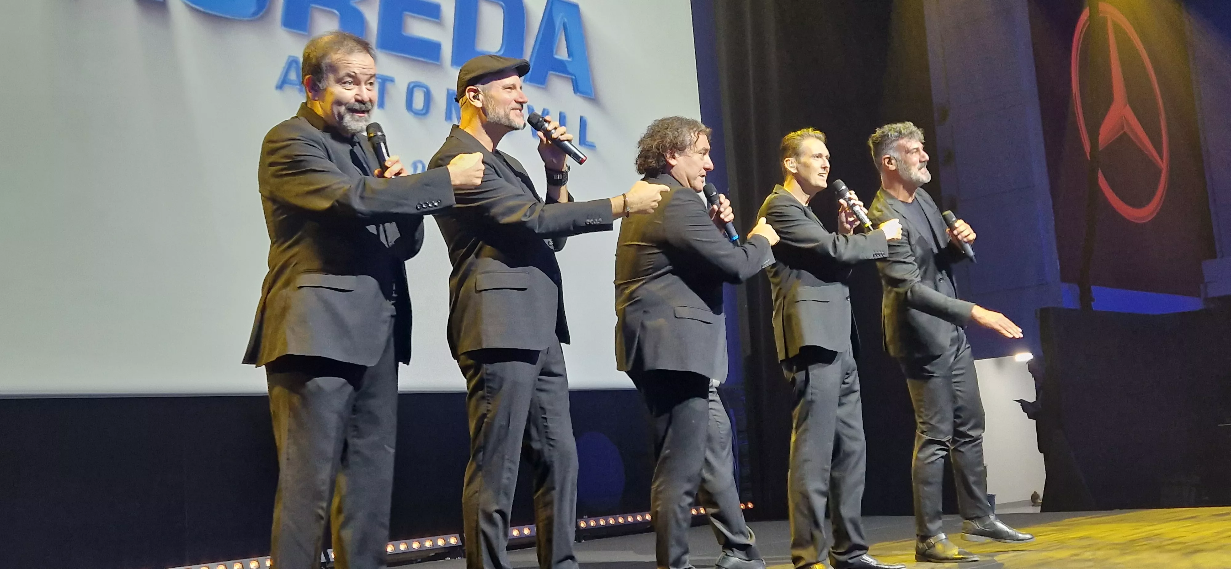 b Vocal en una de sus actuaciones en Huesca. Foto Myriam Martínez 