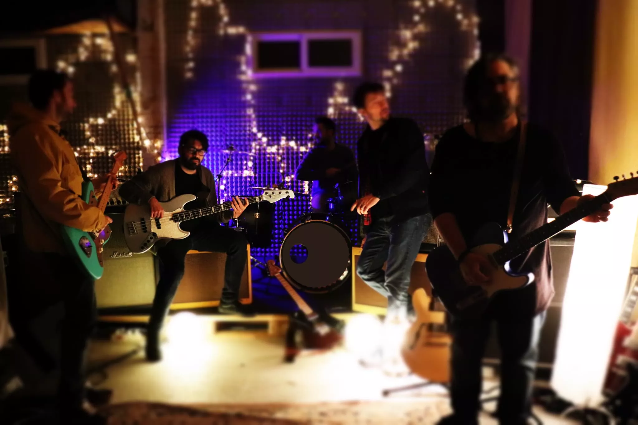 Behaves! actúa este sábado en la sala El Veintiuno.