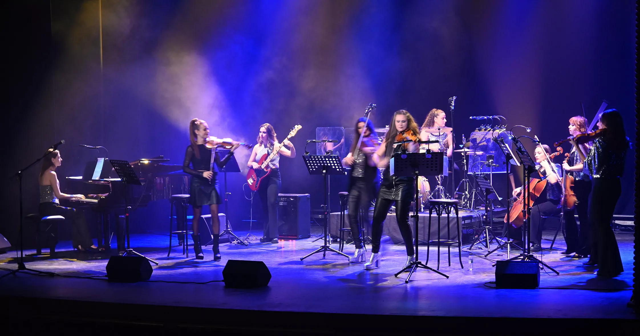 Délica Chambers Orchestra en el Teatro Olimpia. Foto Carlos Jalle