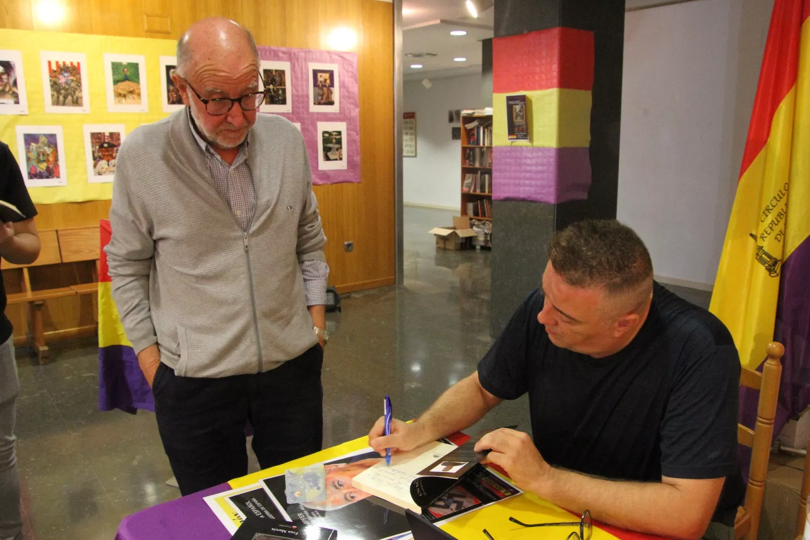 Presentación del libro Memorias de un brigadista español de Fran Martín. Foto Carlos Neofato 