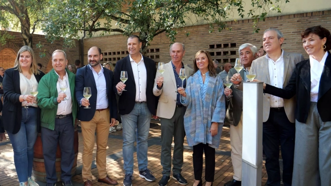 Autoridades en el acto institucional de la Rematadura 2024. Autoridades en el acto institucional de la Rematadura 2024.