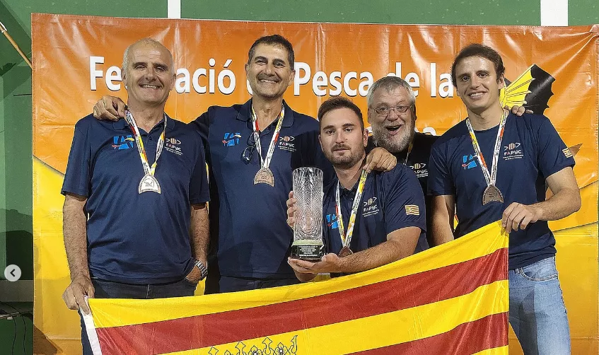El equipo estuvo compuesto por cinco miembros socios de la ACP Barbastrense. Aragón muerde el bronce en el Nacional de Señuelos Artificiales