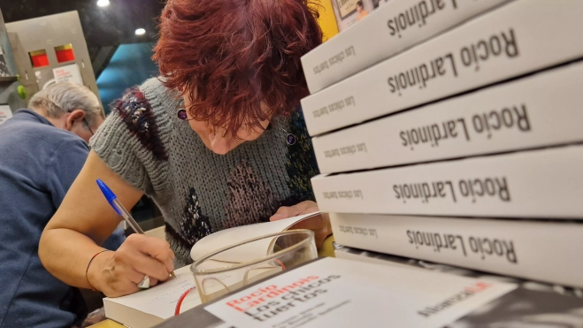 Presentación de Los chicos tuertos de Rocío Lardinois en la Anónima. Foto Myriam Martínez Presentación de Los chicos tuertos de Rocío Lardinois en la Anónima. Foto Myriam Martínez