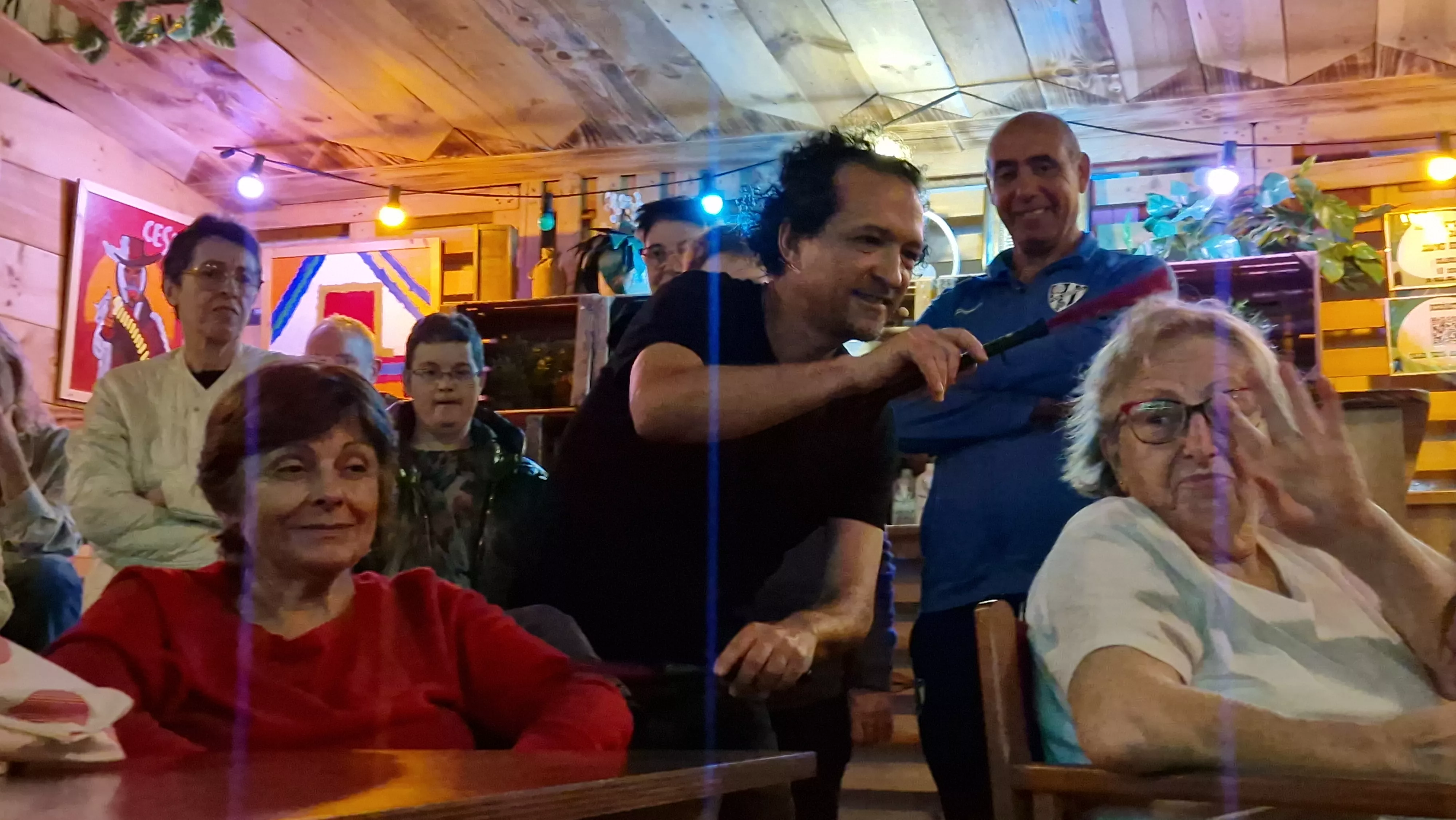 Movida poética con Versonoros y Arcadia en La Catalítica. Foto Myriam Martínez 