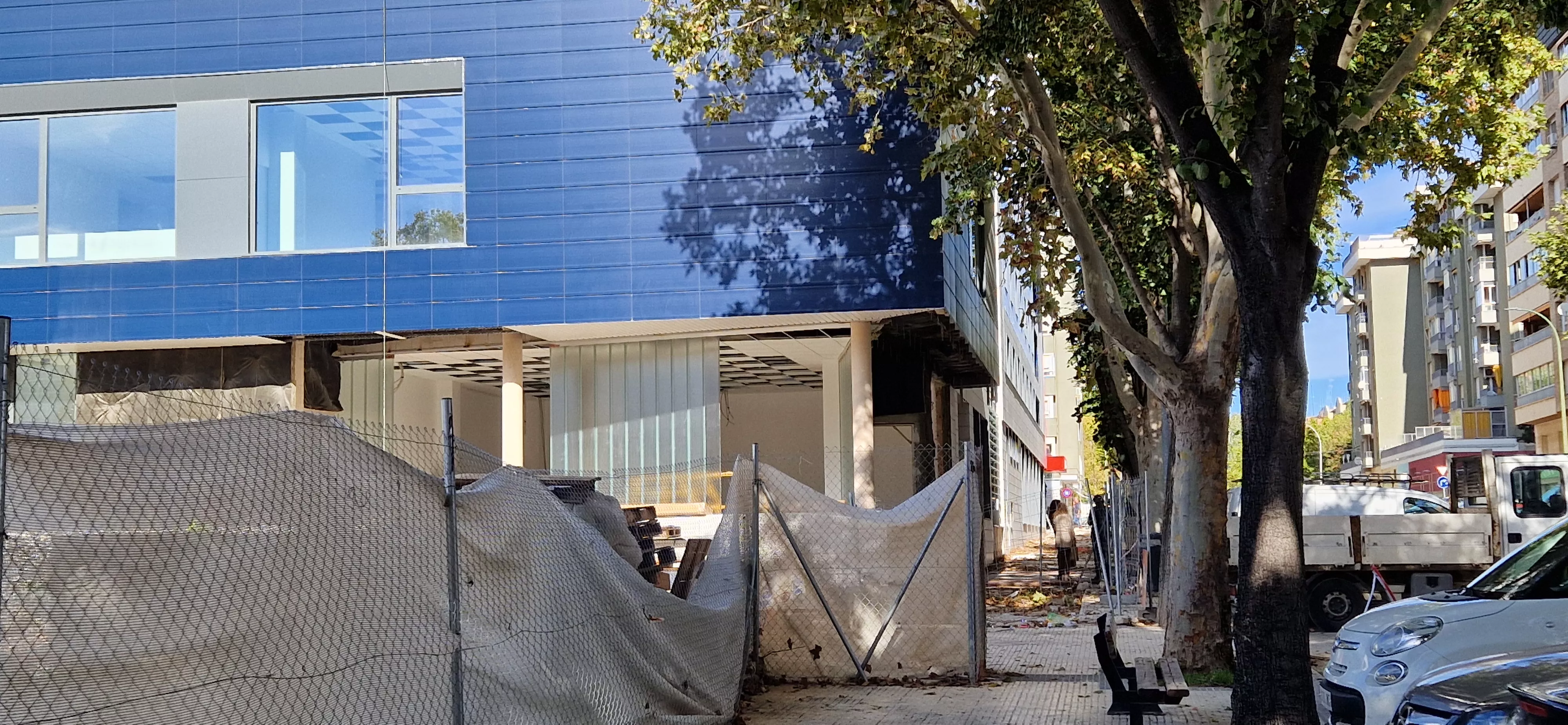 Exterior del nuevo Espacio Conexión. Foto Myriam Martínez