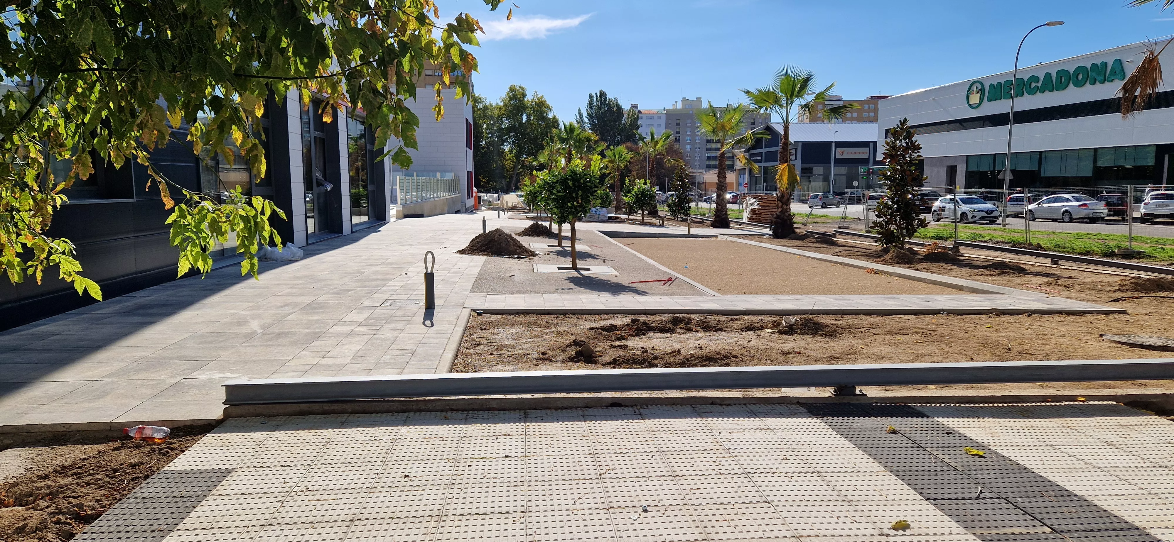 Exterior del nuevo Espacio Conexión. Foto Myriam Martínez