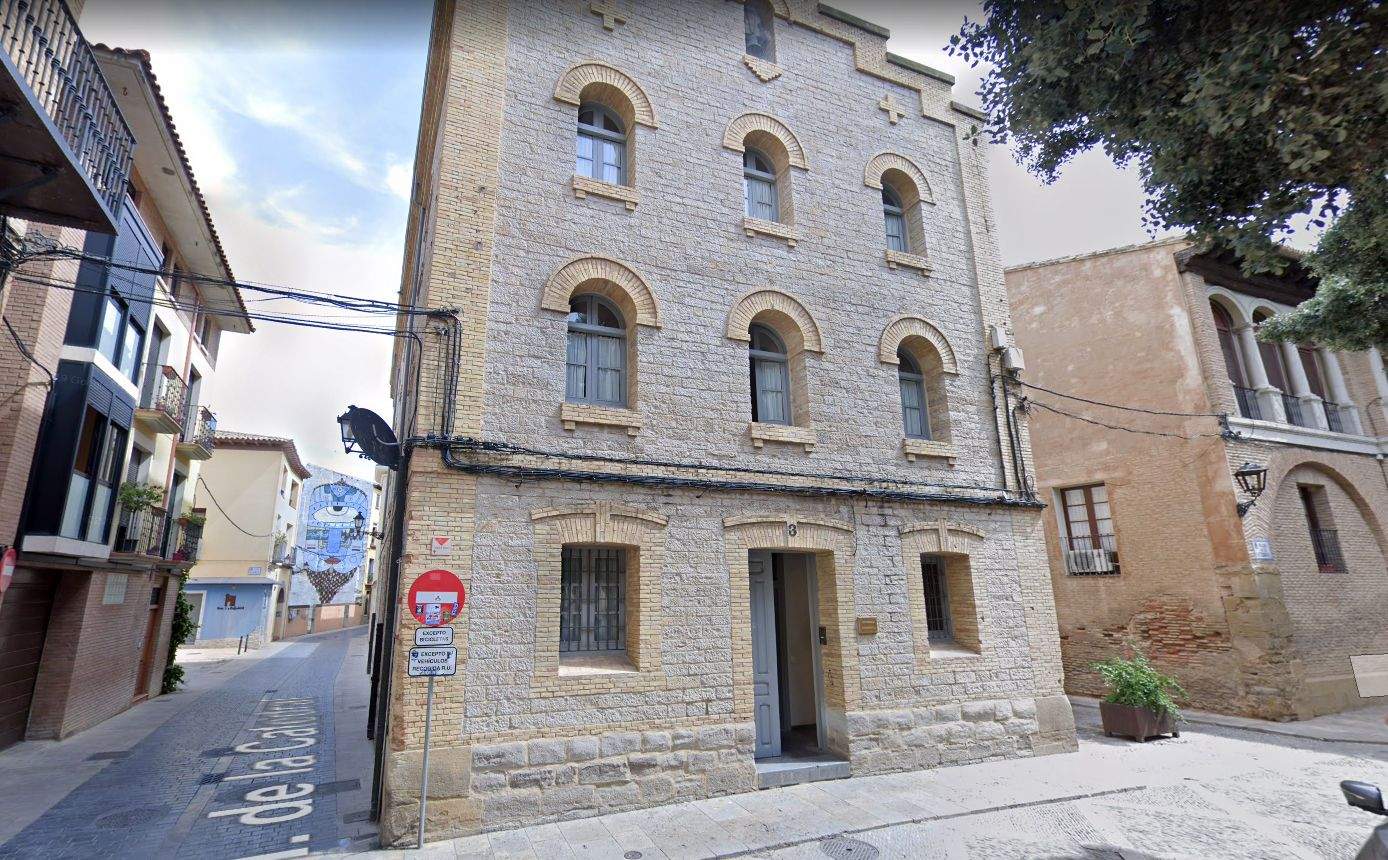El Gobierno de Aragón pregunta por la residencia sacerdotal de la plaza de la Catedral para un nuevo dispositivo de salud mental infantojuvenil