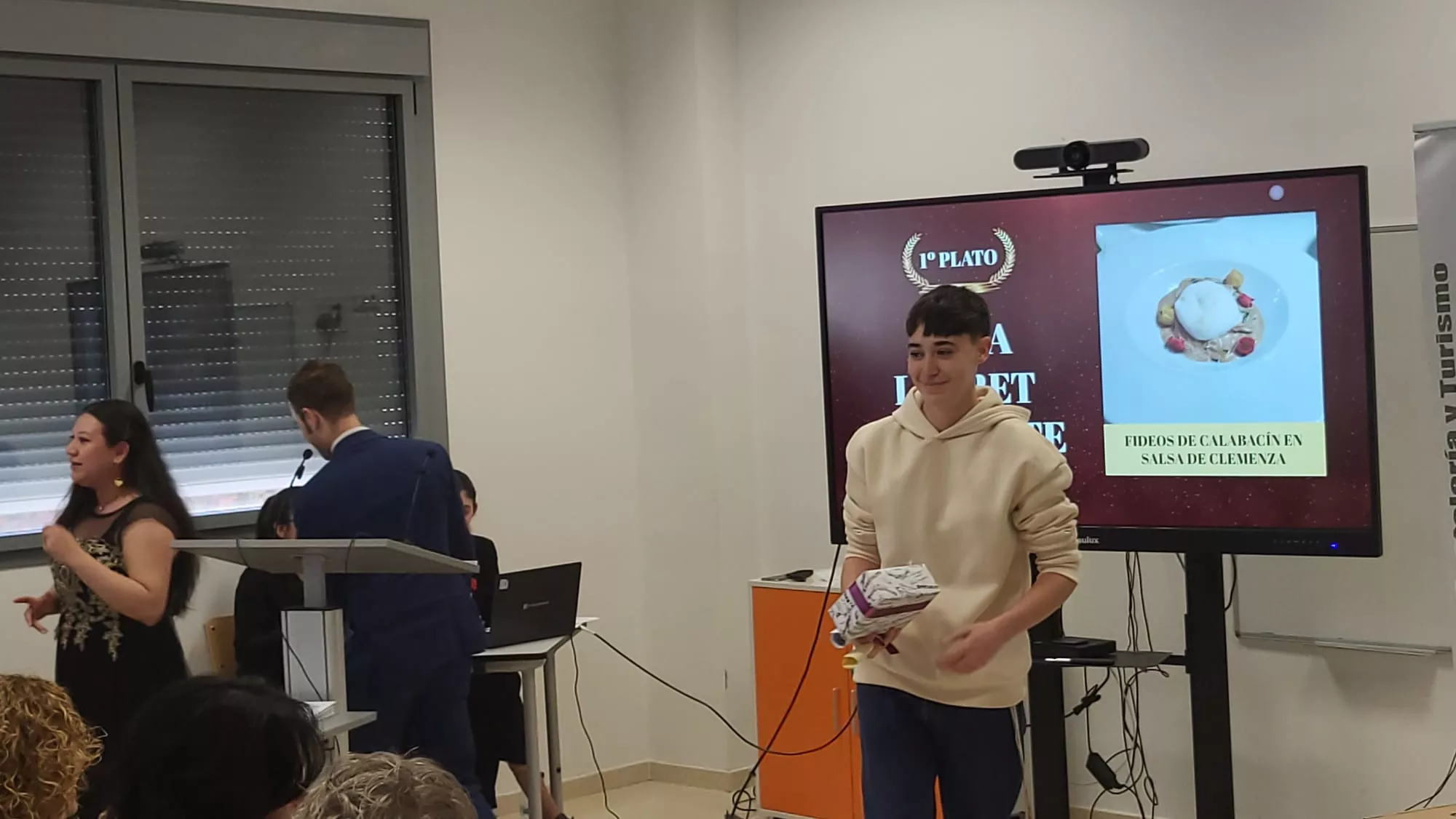 Premios de la 32 Semana Gastronómica en la Escuela San Lorenzo