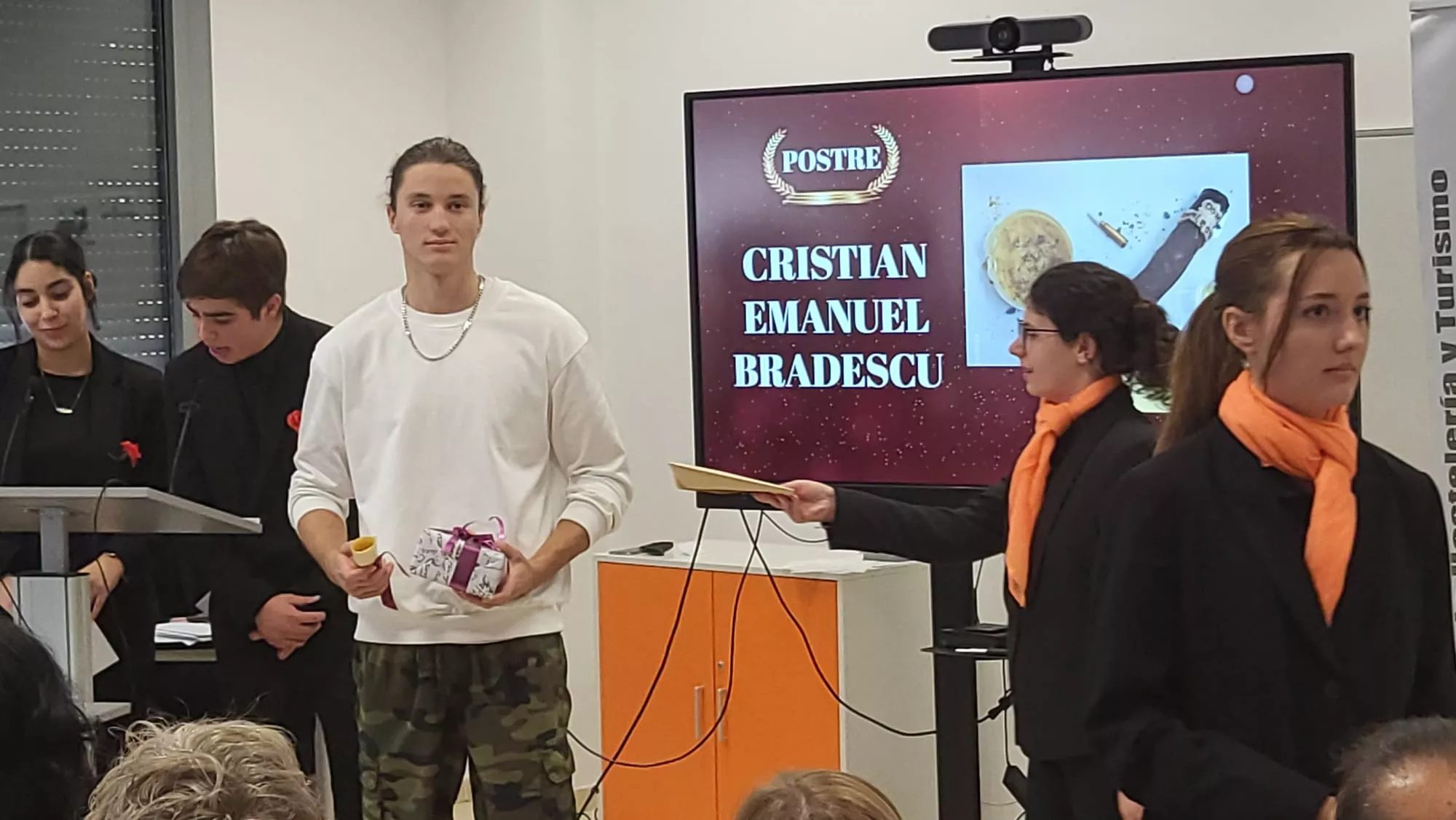 Premios de la 32 Semana Gastronómica en la Escuela San Lorenzo