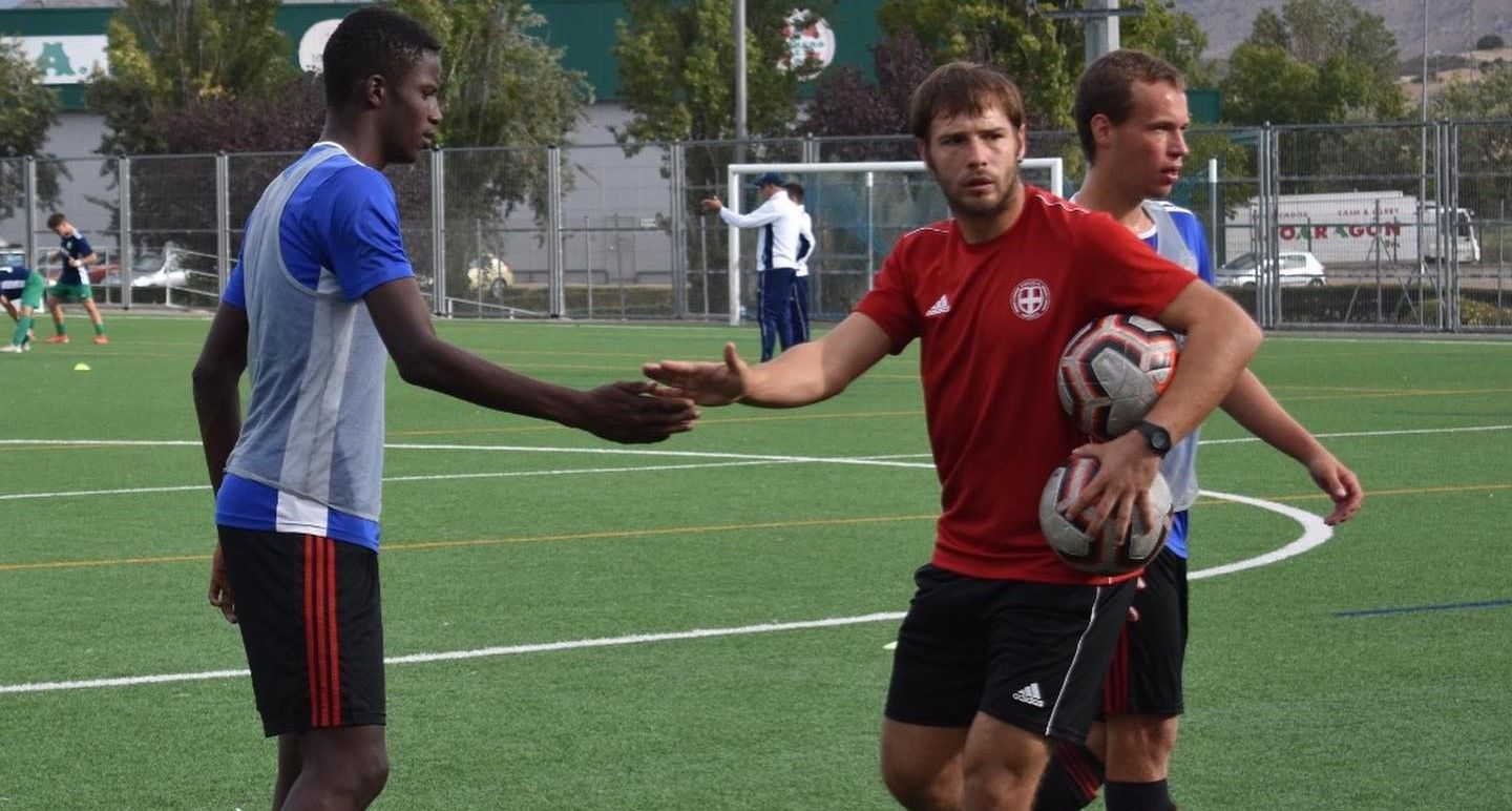 Jael Gilart ha estado cuatro temporadas en La Escuela de Fútbol Huesca