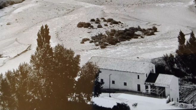 Cine y Bar Avenida 1964 66. Foto Ana Guerrero Fes Cine y Bar Avenida 1964 66. Foto Ana Guerrero Fes
