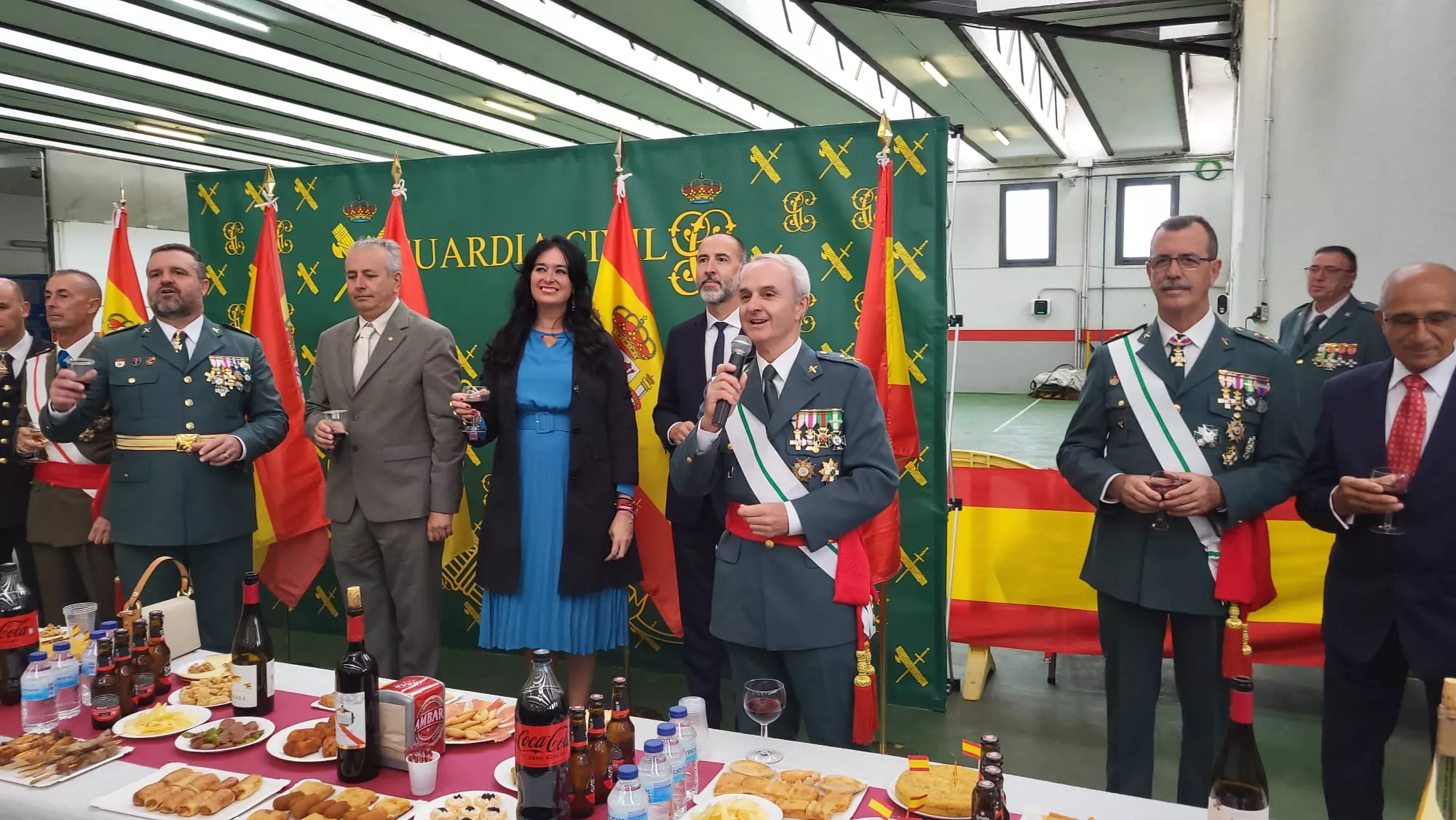 Virgen del Pilar en la Comandancia de la Guardia Civil en Huesca