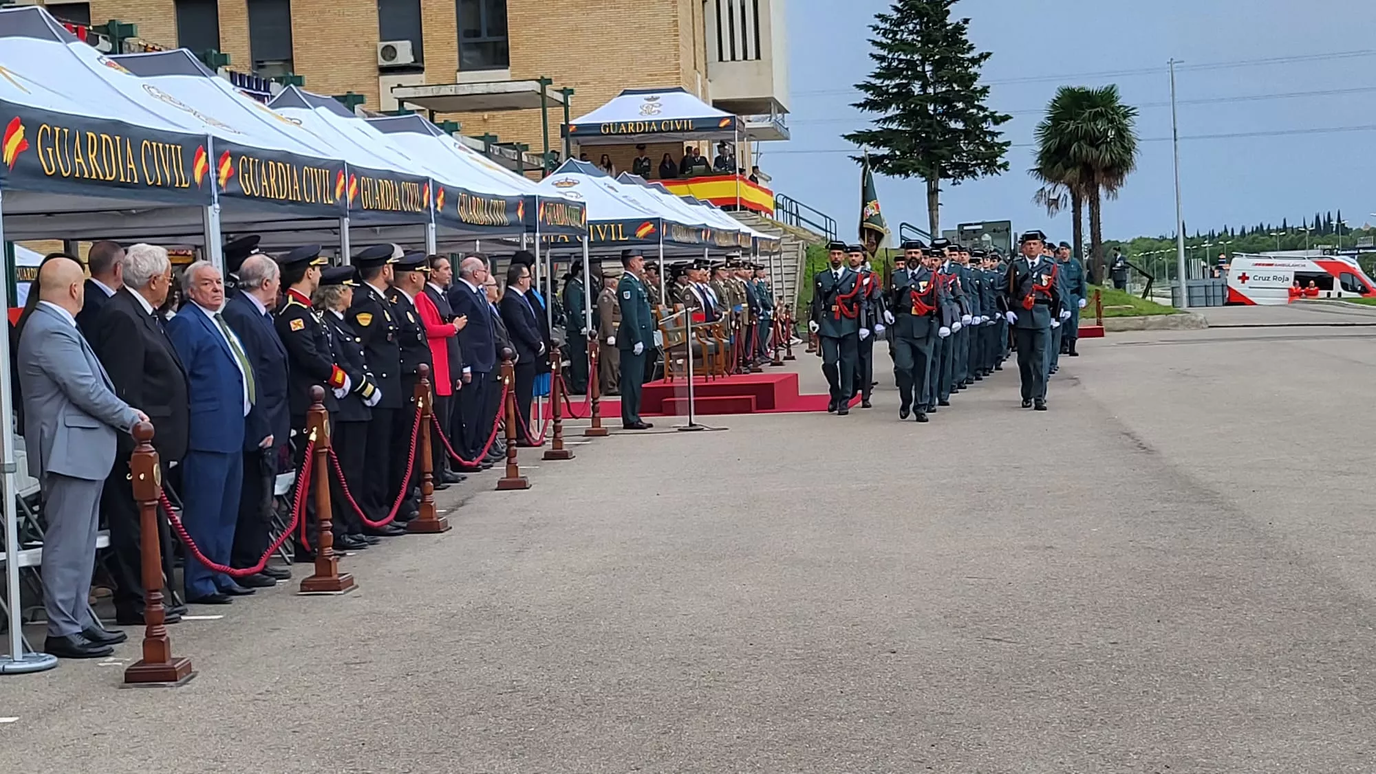 Virgen del Pilar en la Comandancia de la Guardia Civil en Huesca