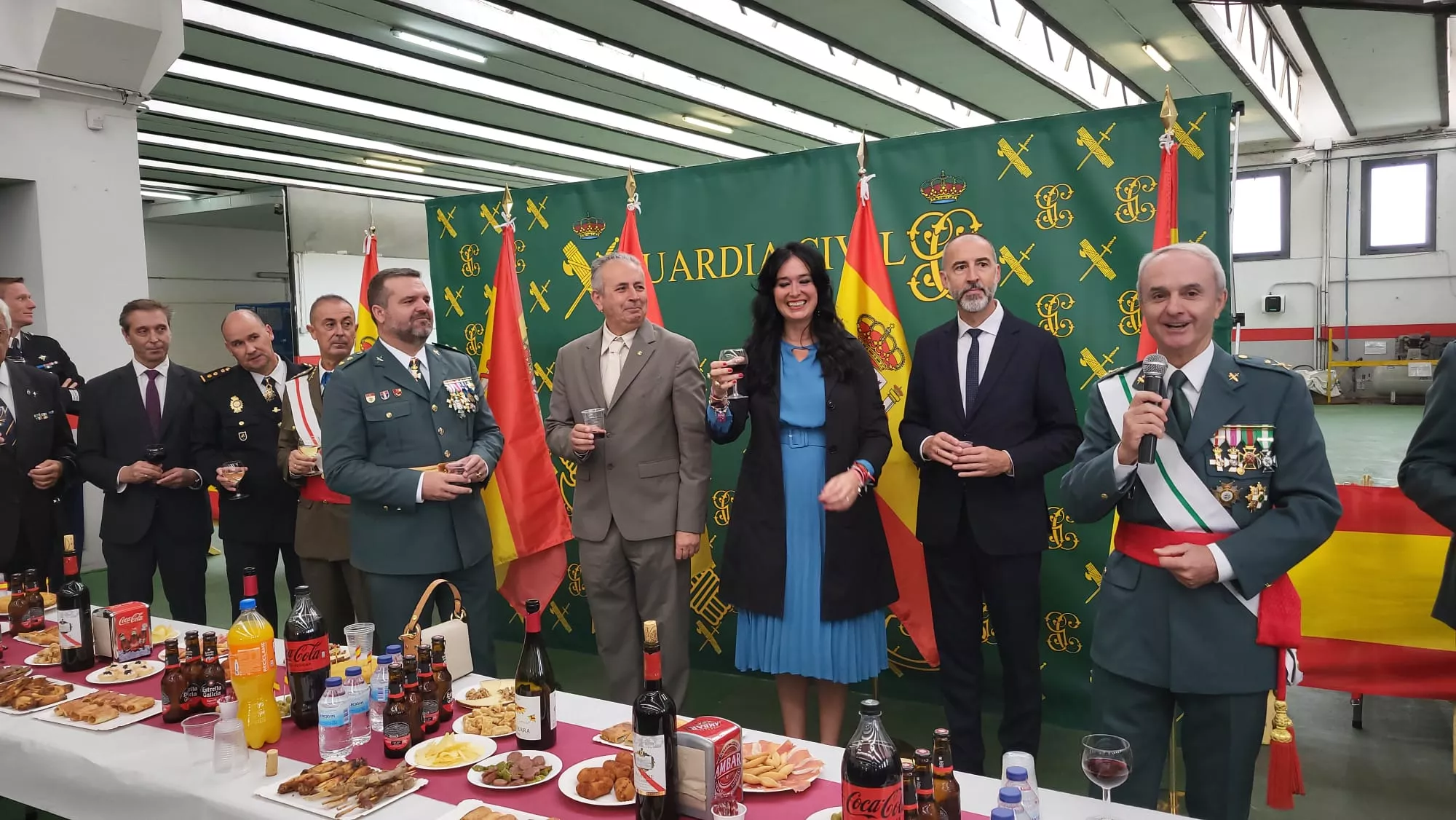 Virgen del Pilar en la Comandancia de la Guardia Civil en Huesca