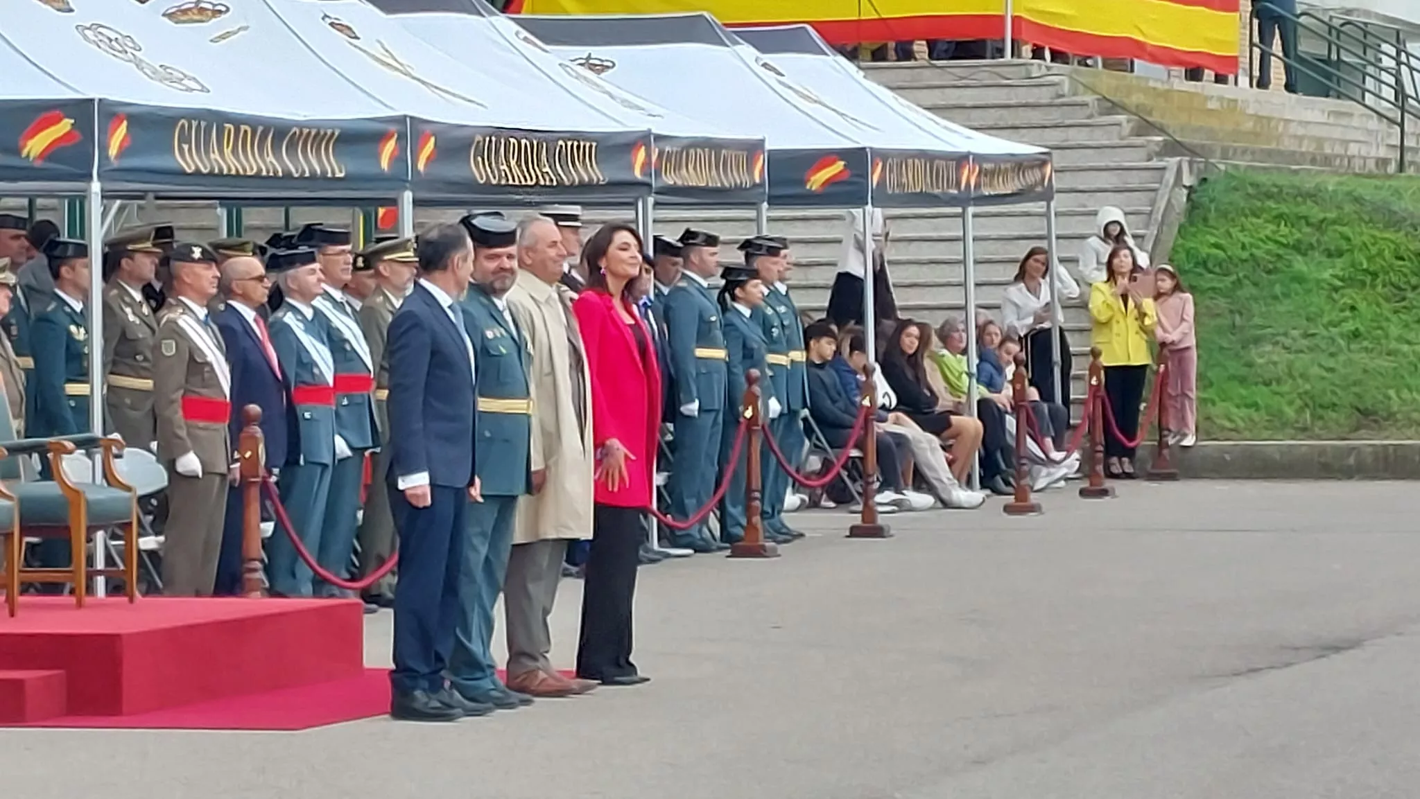 Virgen del Pilar en la Comandancia de la Guardia Civil en Huesca