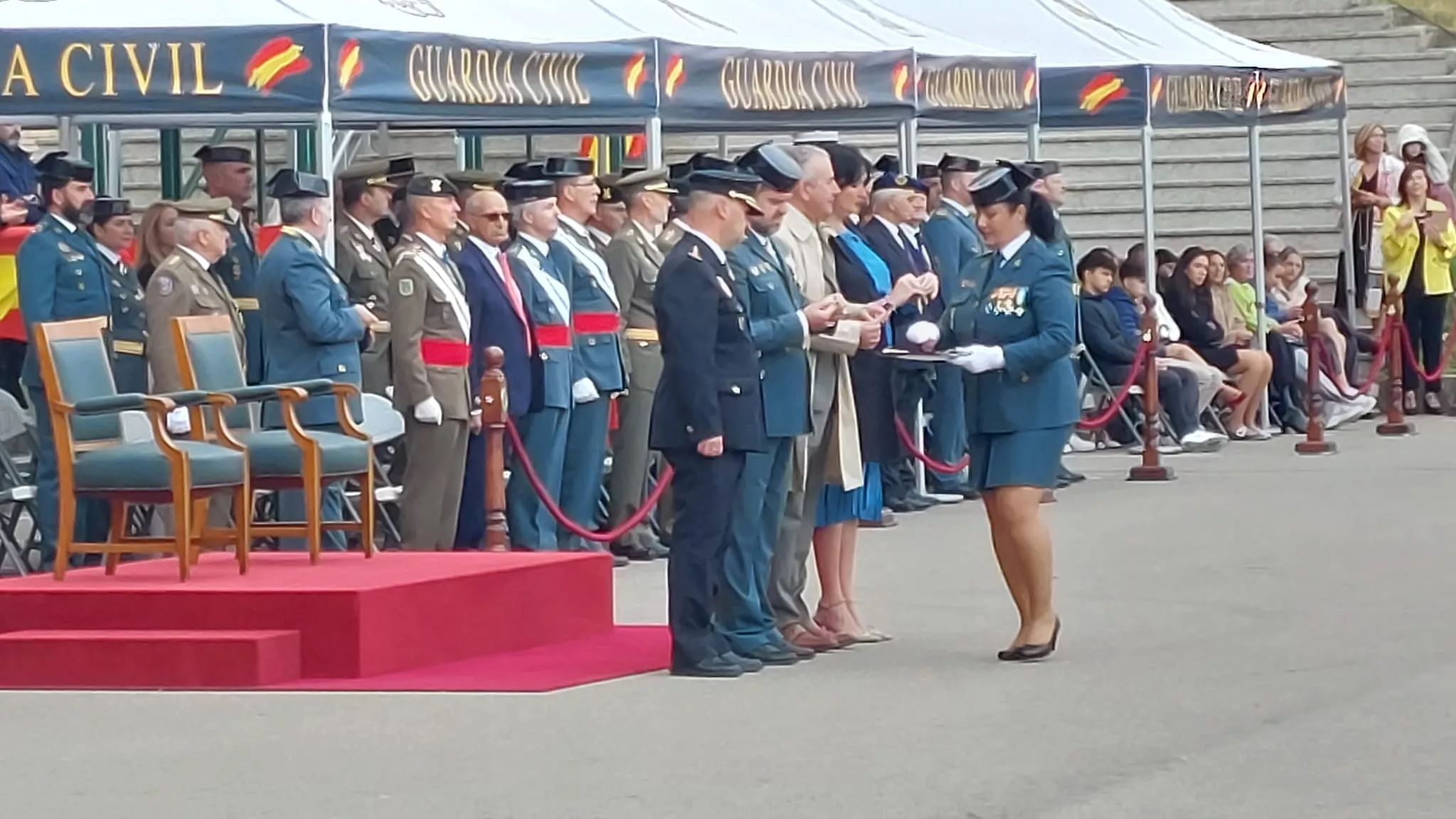 Virgen del Pilar en la Comandancia de la Guardia Civil en Huesca