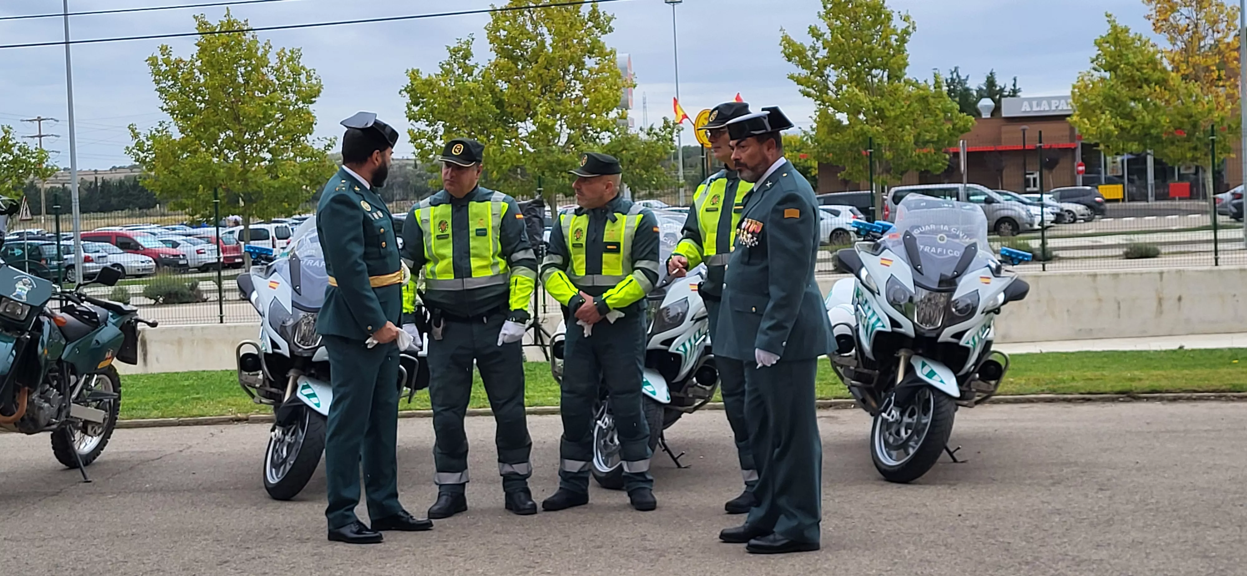 Virgen del Pilar en la Comandancia de la Guardia Civil en Huesca