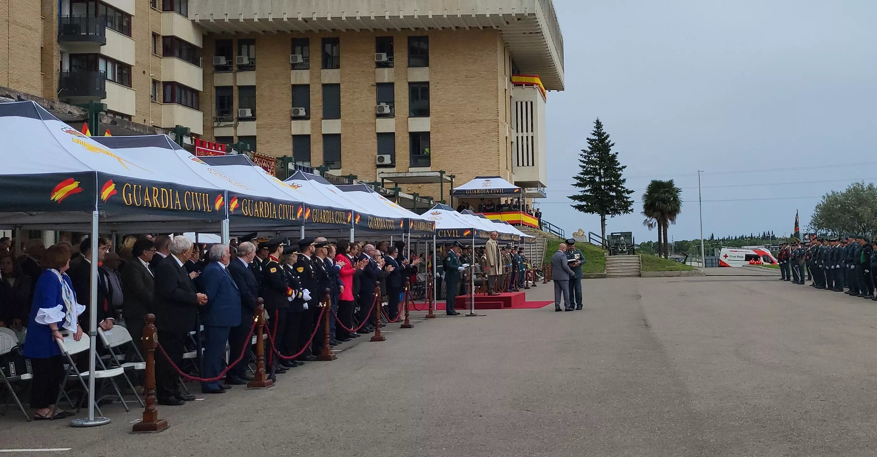Virgen del Pilar en la Comandancia de la Guardia Civil en Huesca