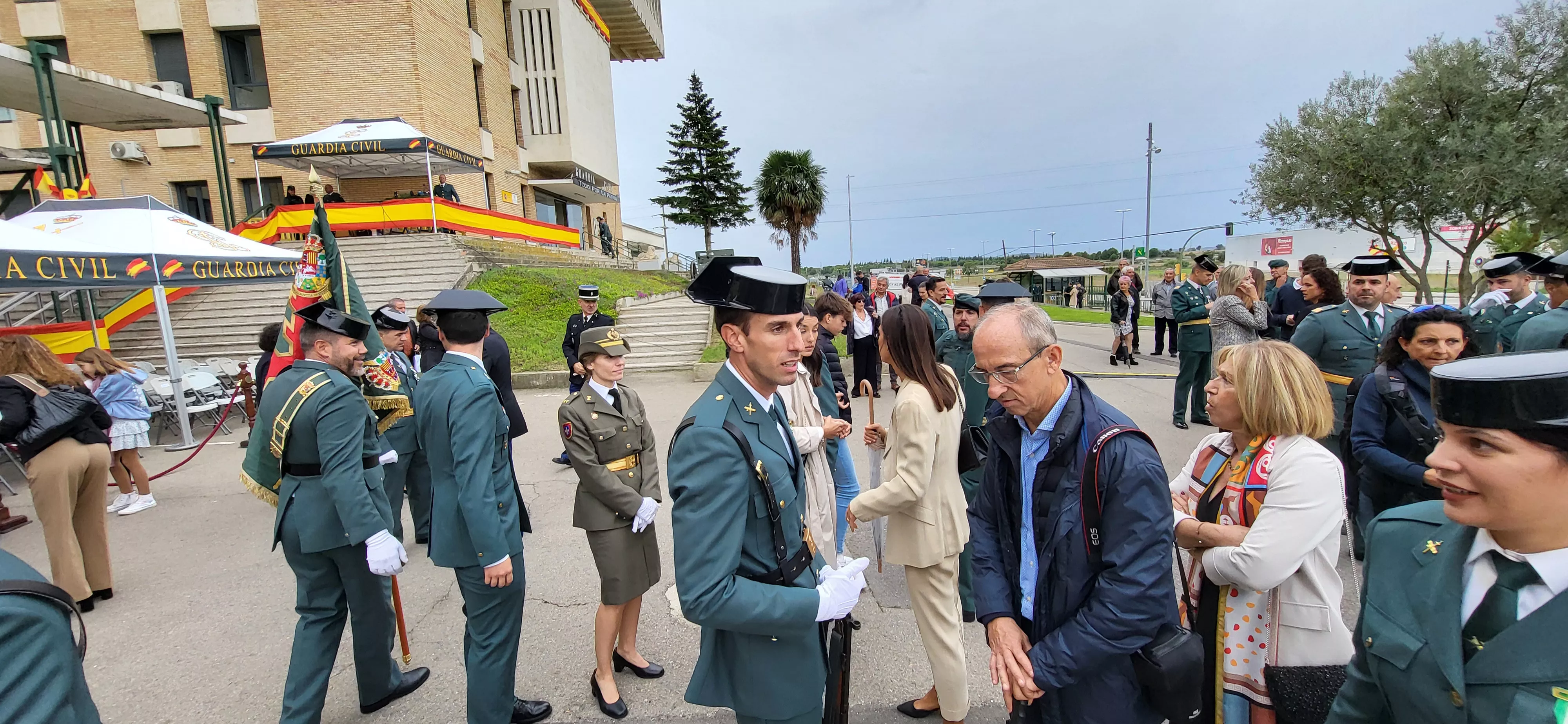Virgen del Pilar en la Comandancia de la Guardia Civil en Huesca