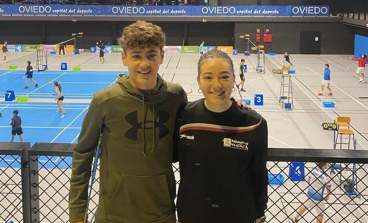 Jorge Royo y Andrea Mingarro en Oviedo.