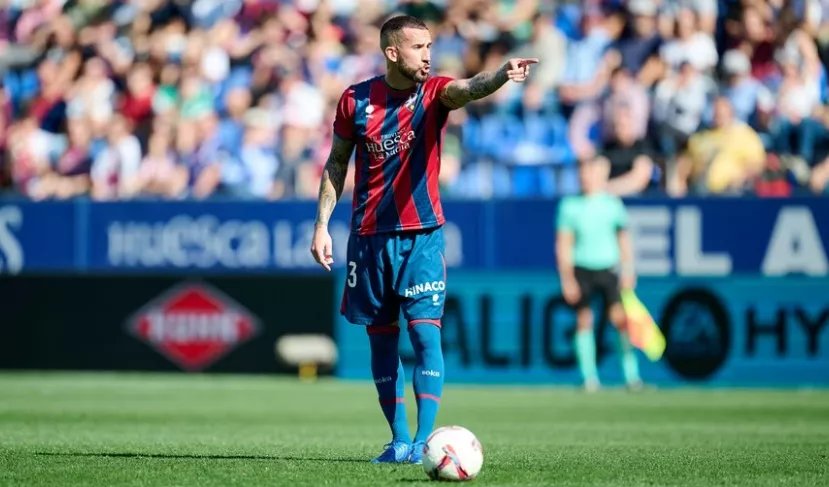 Óscar Sielva, renovado hasta 2029 con la SD Huesca