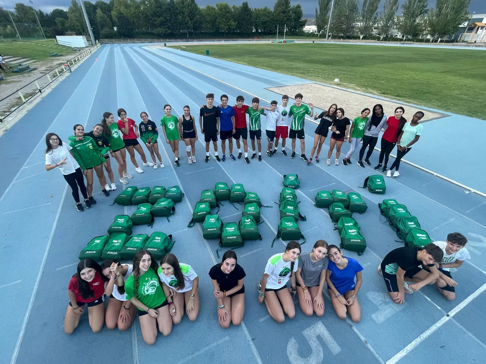 Cadetes de Intec-Zoiti esta semana en las pistas de la Ciudad Deportiva.