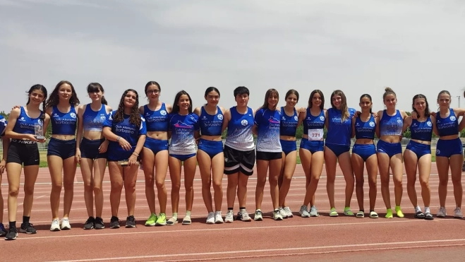 Cadetes del Club Atletismo Barbastro ante una cita histórica. Cadetes del Club Atletismo Barbastro ante una cita histórica.