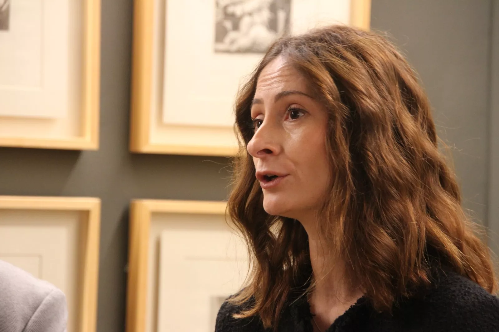 Aixa Álvarez. Exposición ‘Goya, fantasía y razón Los Caprichos’ en el Archivo Provincial de Huesca. Foto Carlos Neofato